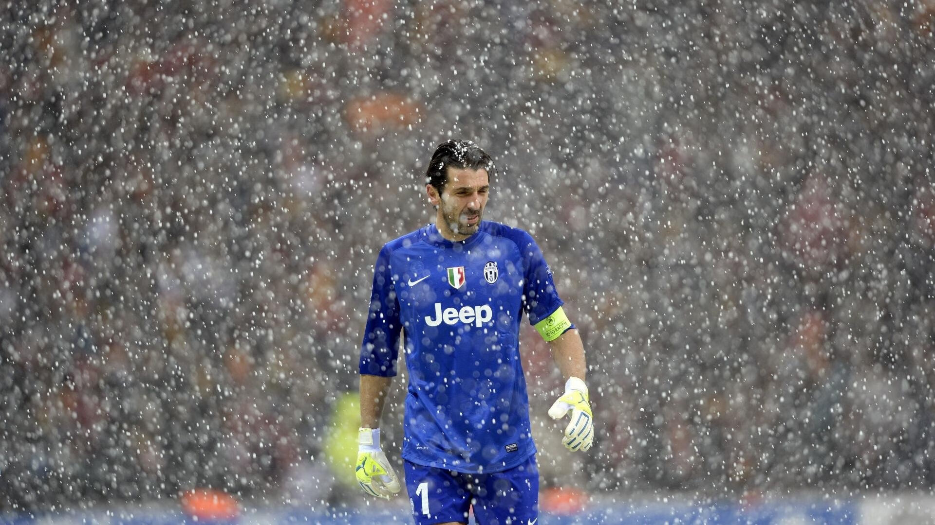 亚马尔荣获科帕奖，最佳年轻球员，亚马尔荣获科帕奖,最佳年轻球员是谁